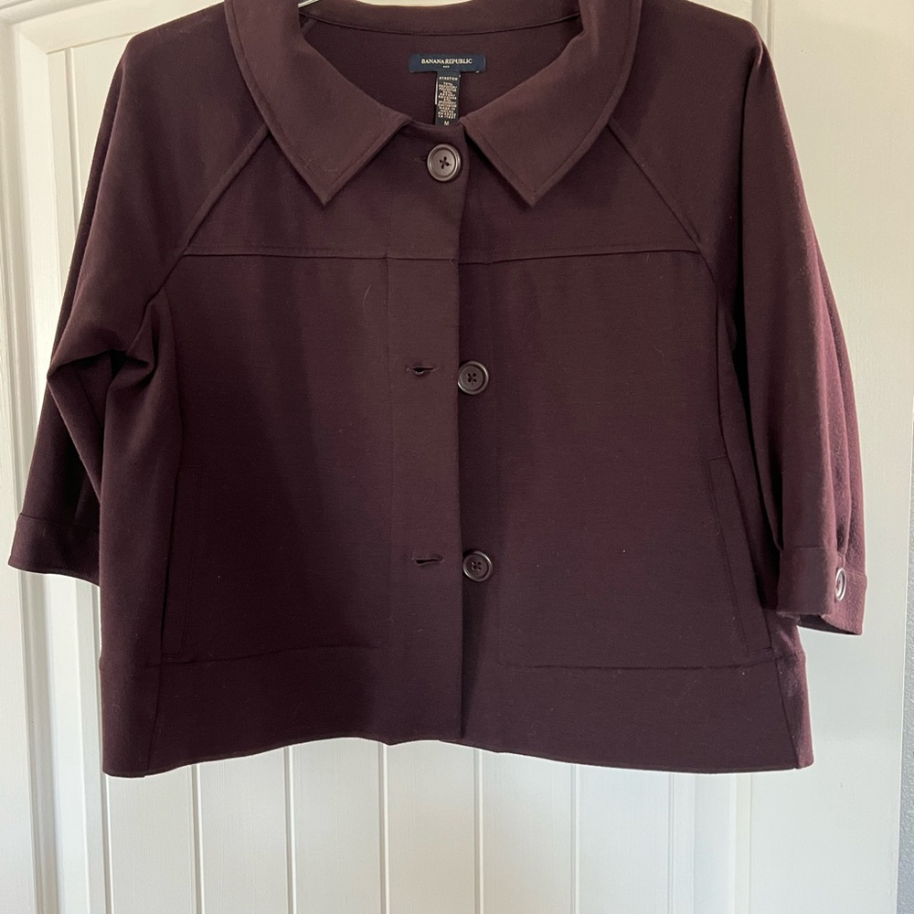 Short Jacket. Wine color. 3/4ish sleeves